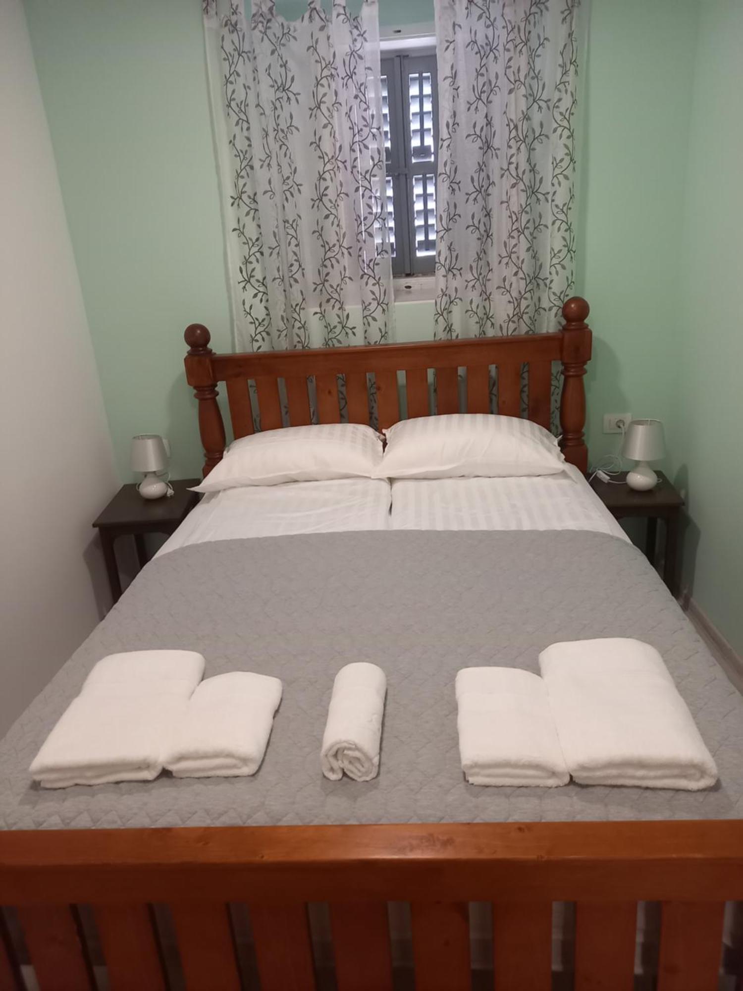 Oskar Amphitheater Apartments And Rooms With Free Parking Pula Rum bild
