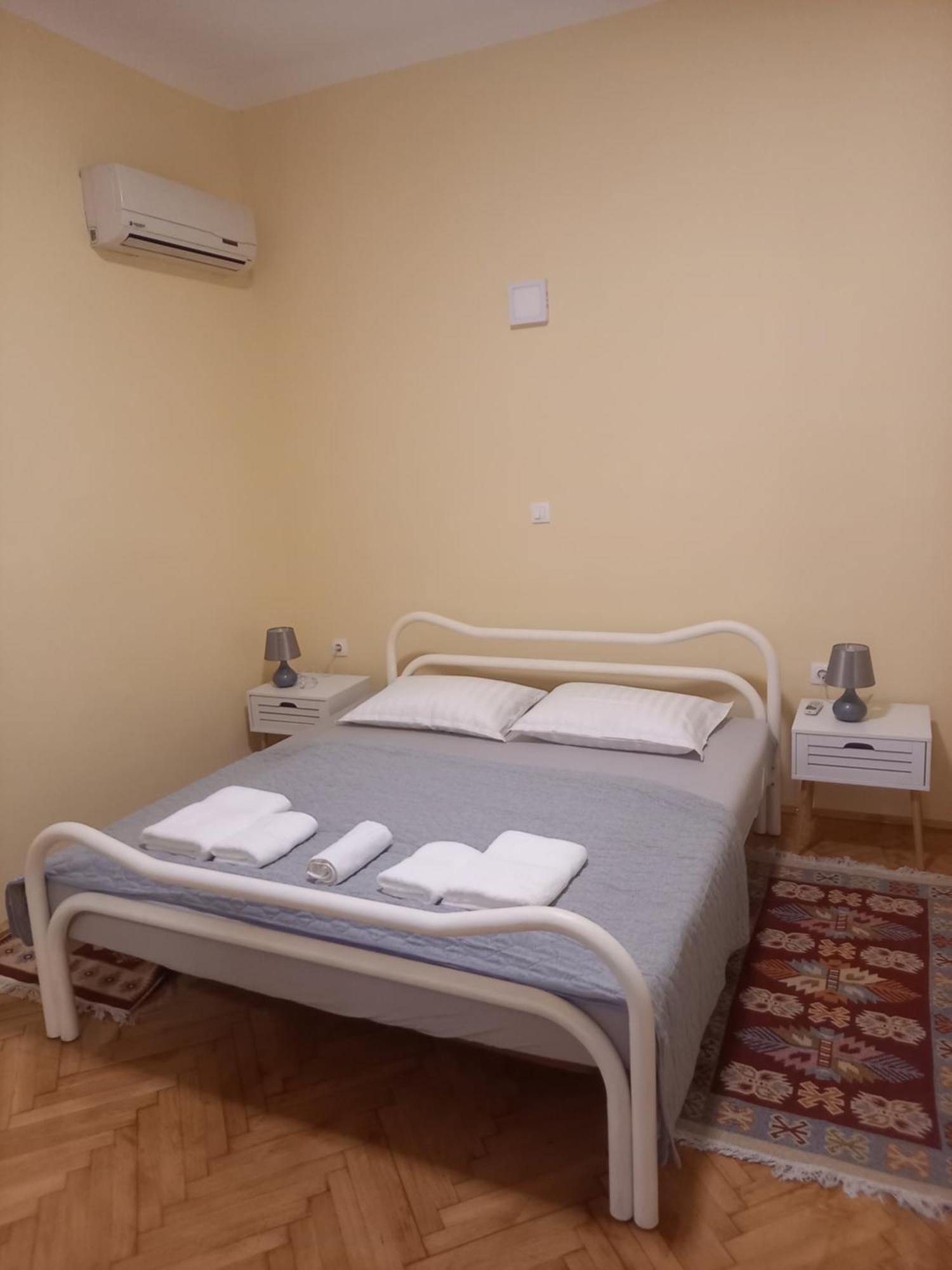 Oskar Amphitheater Apartments And Rooms With Free Parking Pula Rum bild